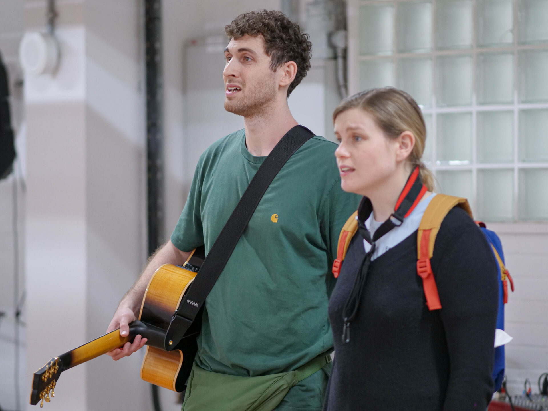 James Ifan (Hansel) and Elin Phillips (Gretel) in Hansel and Gretel rehearsals. (c) Chris Lloyd