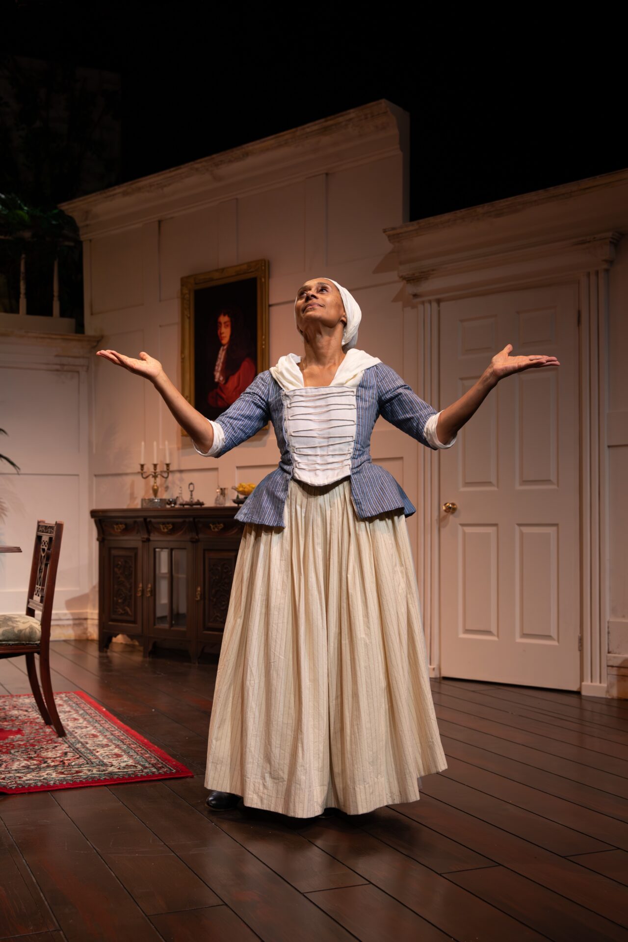 Suzanne Packer as Annie